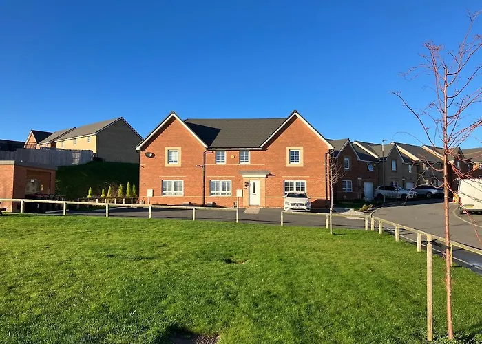 Sheffield Boutique Cosy 3-Bed Home