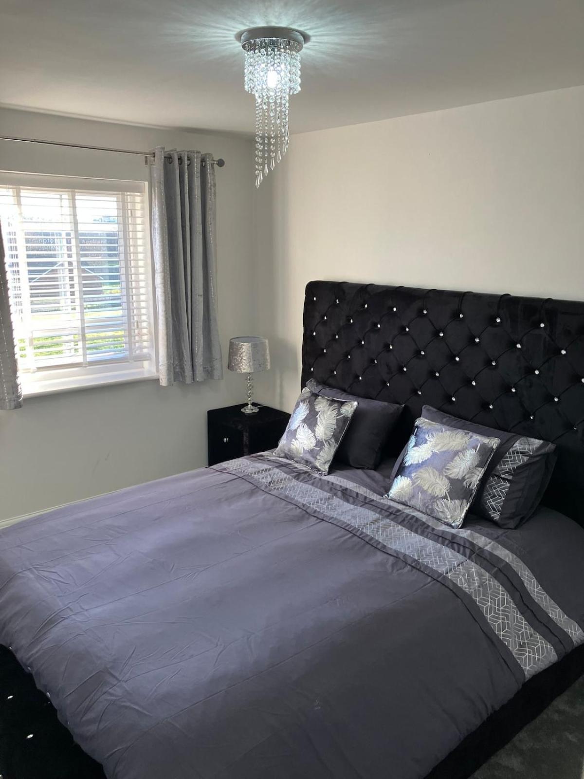 Boutique Cosy 3-bed Holiday home *