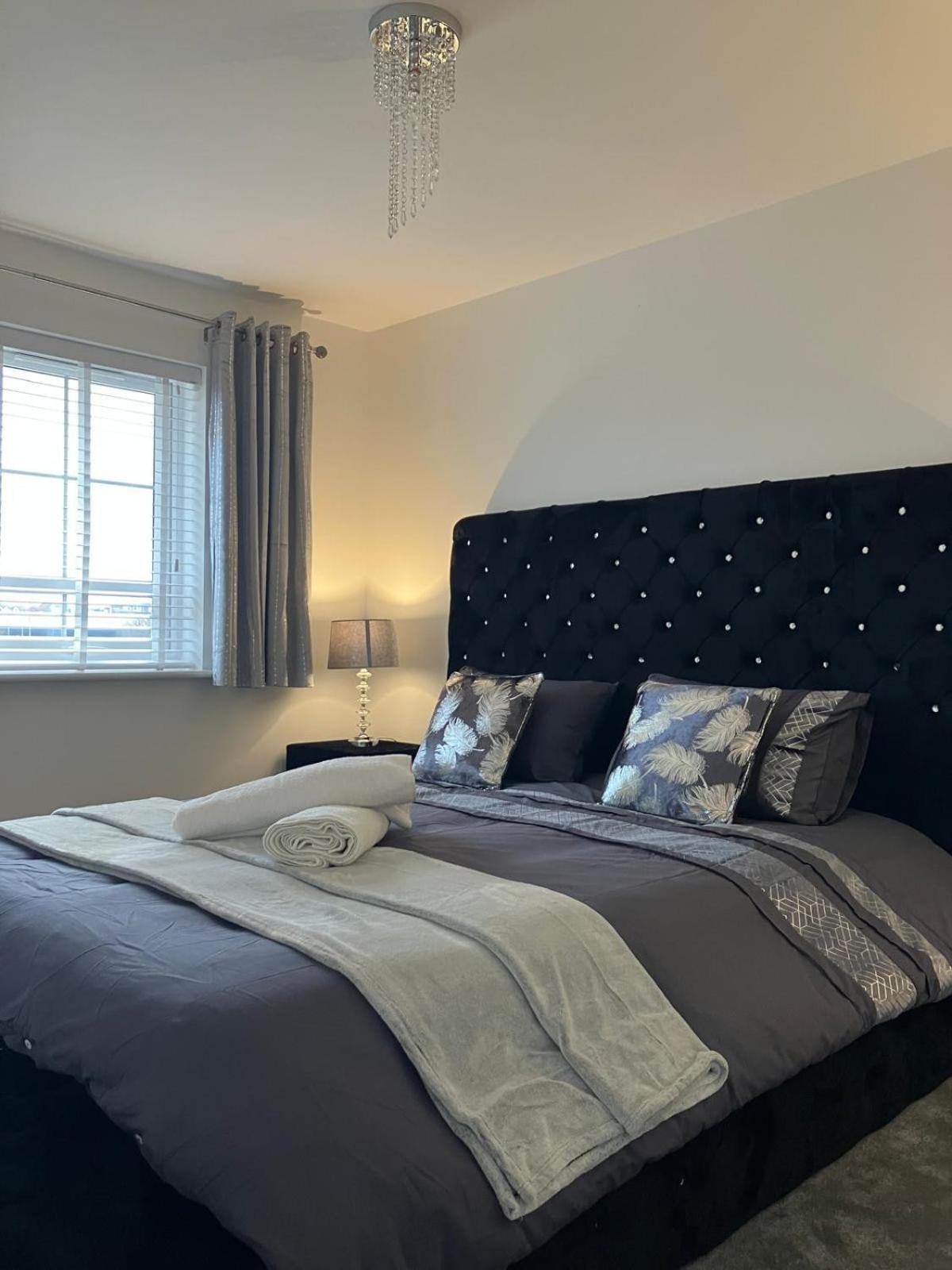 Boutique Cosy 3-bed